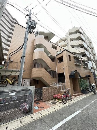 ハイコート甲子園の物件外観写真